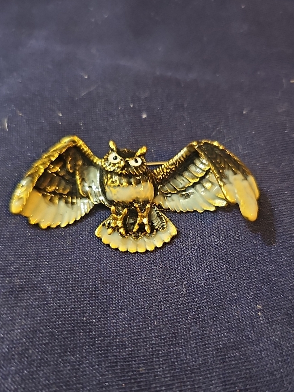 Vintage Gold-Tone Owl Pin with Spread Wings